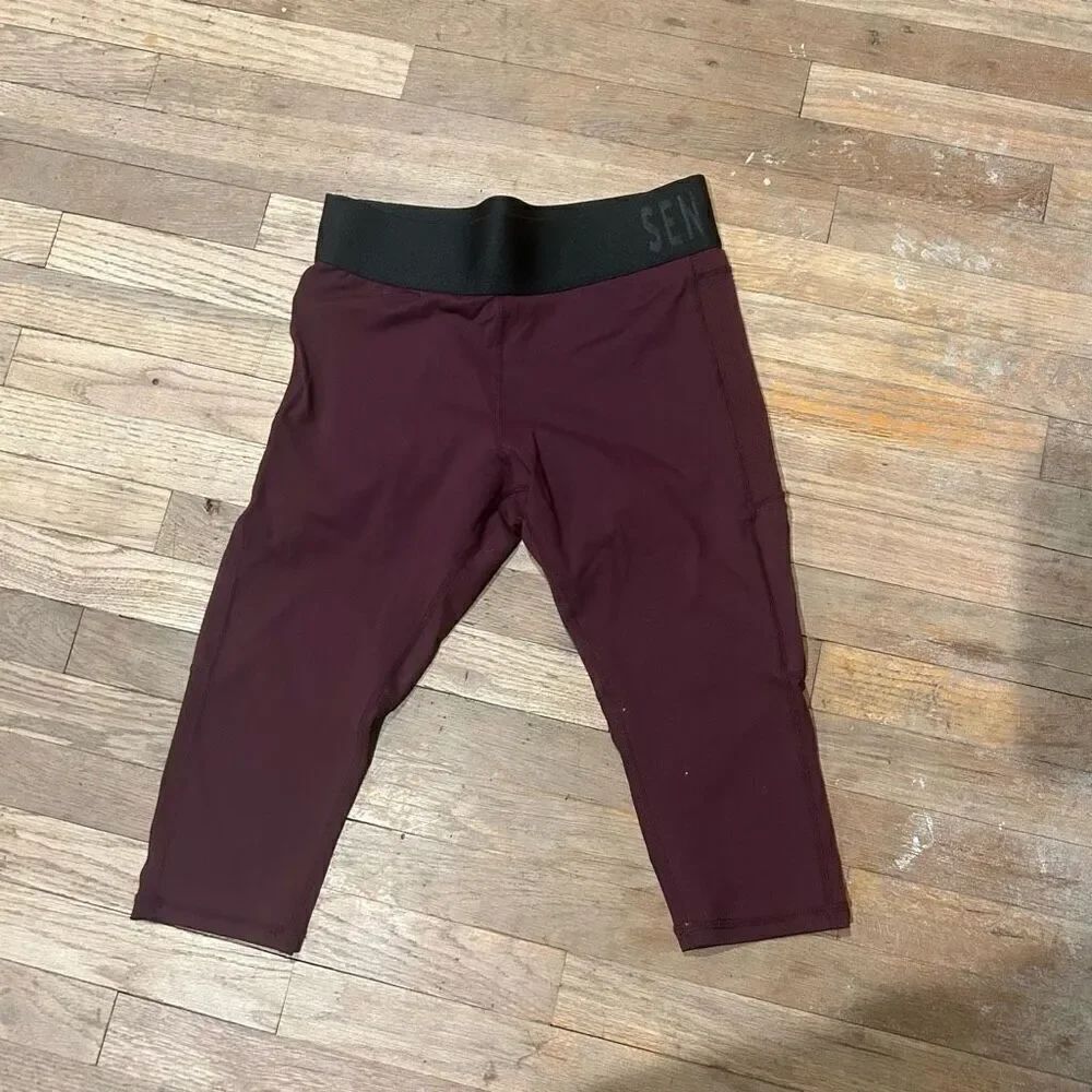 Senita athletic leggings size medium